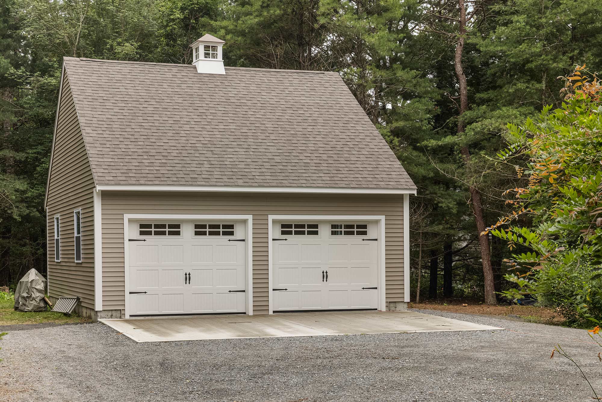 5 Benefits of Working with a Turnkey Garage Builder